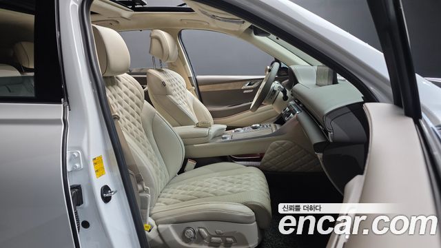Genesis GV80 2023 — photo 16