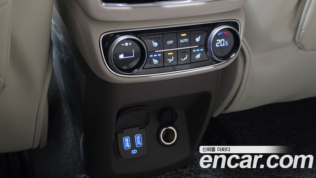 Genesis GV80 2023 — photo 29