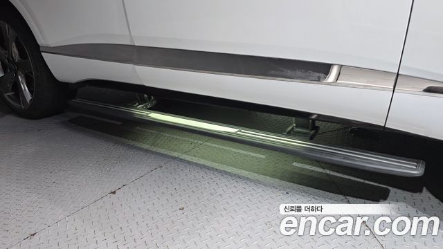 Genesis GV80 2023 — photo 31