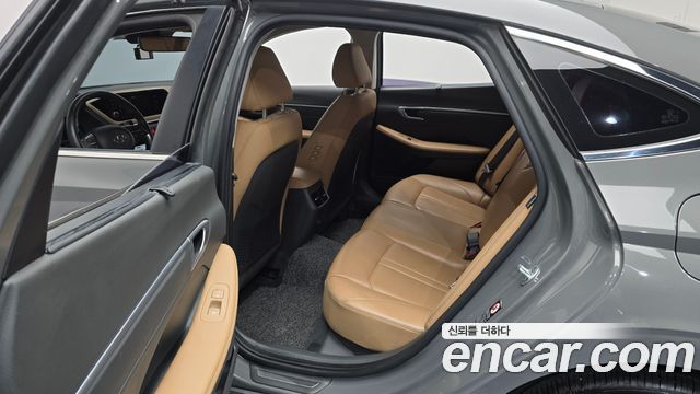 Hyundai Sonata 2020 — photo 16