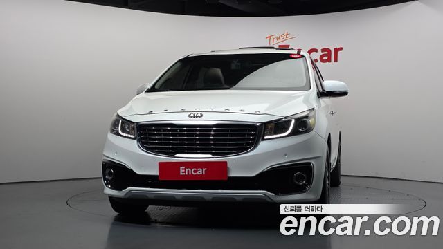 Kia Canival 2016 — photo 3