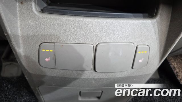 Kia Canival 2016 — photo 18