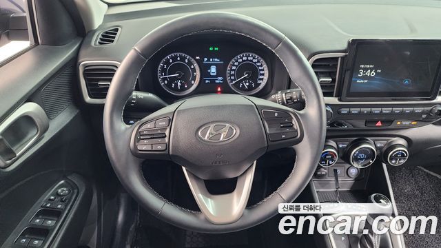 Hyundai Venue 2021 — photo 19