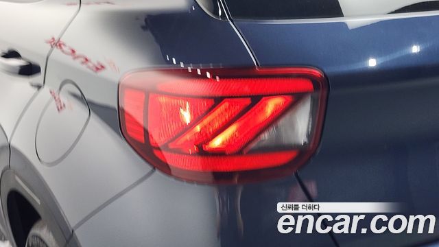 Hyundai Venue 2021 — photo 9