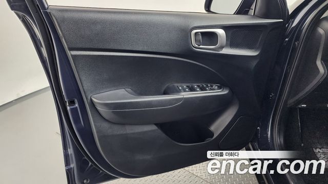 Hyundai Venue 2021 — photo 14