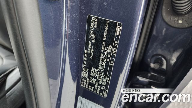 Hyundai Venue 2021 — photo 29