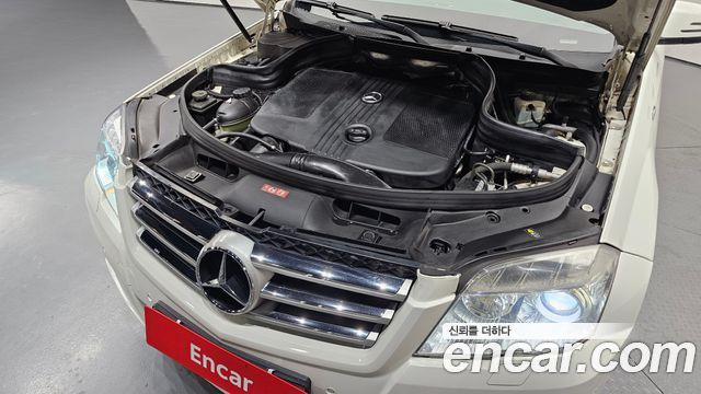 Mercedes-Benz GLK-Class 2010 — photo 6