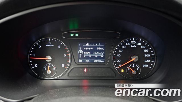 Kia Sorento 2015 — photo 11