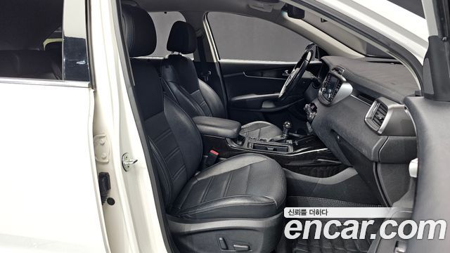 Kia Sorento 2015 — photo 18