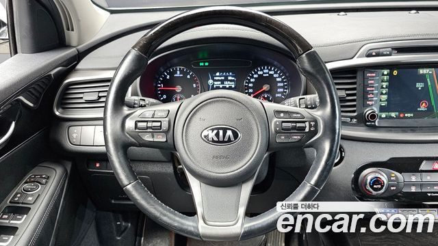 Kia Sorento 2015 — photo 19
