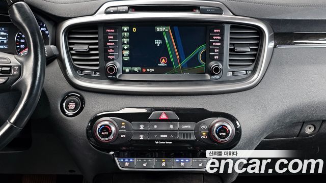 Kia Sorento 2015 — photo 20