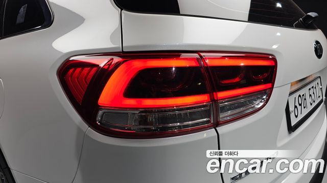 Kia Sorento 2015 — photo 9