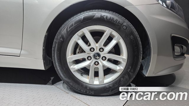 Kia K5 2013 — photo 7
