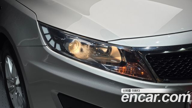 Kia K5 2013 — photo 8