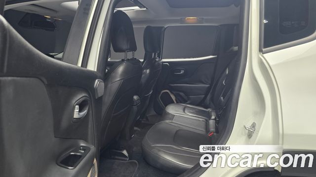 Jeep Renegade 2015 — photo 12