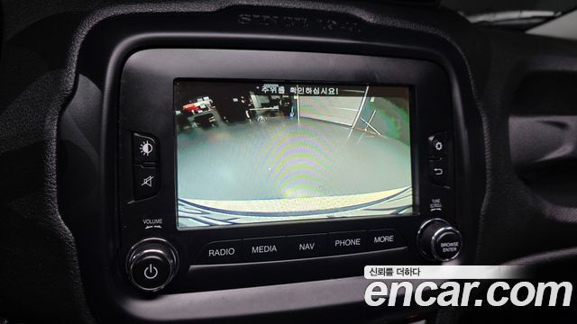 Jeep Renegade 2015 — photo 16