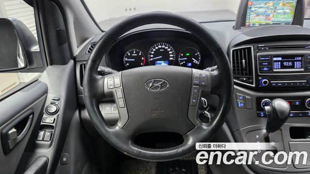 Hyundai Starex 2020 — photo 21