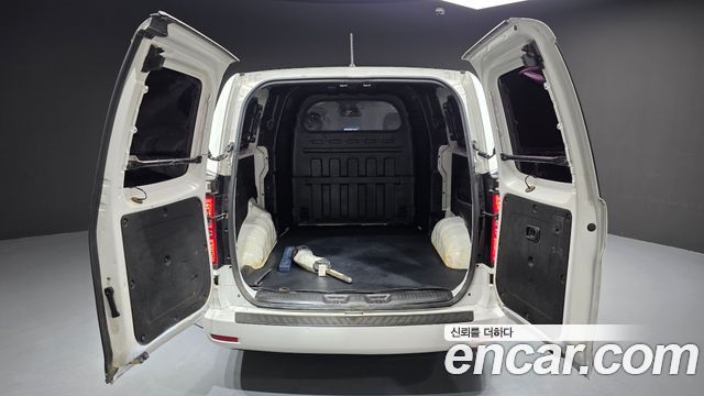 Hyundai Starex 2020 — photo 24