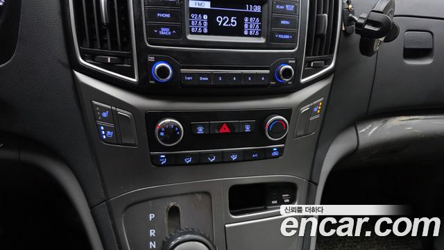Hyundai Starex 2020 — photo 26