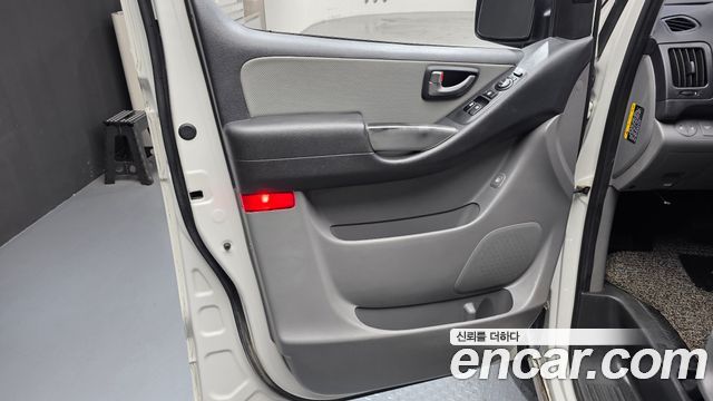 Hyundai Starex 2020 — photo 14