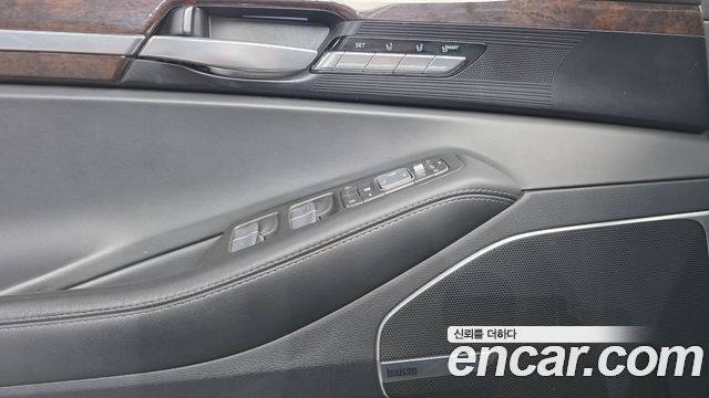 Genesis EQ900 2016 — photo 12