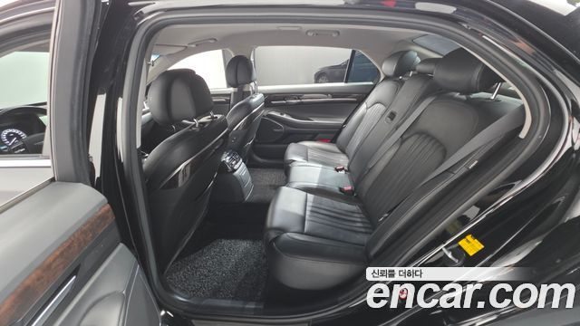 Genesis EQ900 2016 — photo 17
