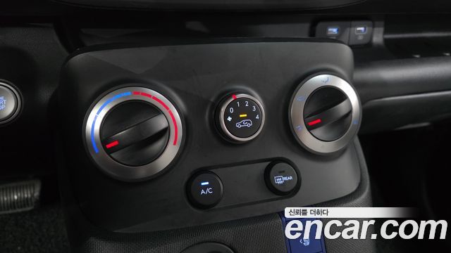 Hyundai Casper 2024 — photo 30