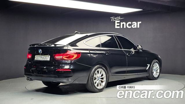 BMW Gran Turismo 2020 — photo 2