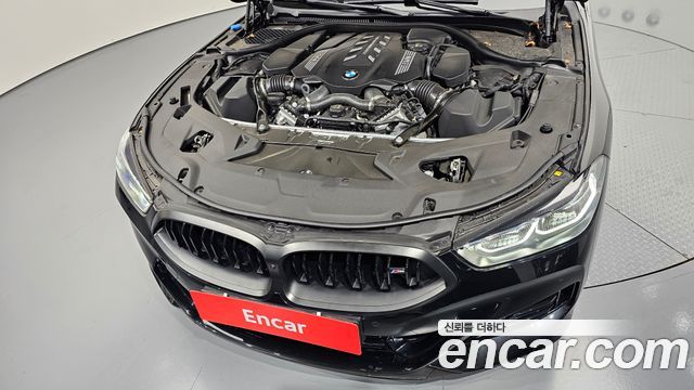 BMW 8-Series 2025 — photo 6