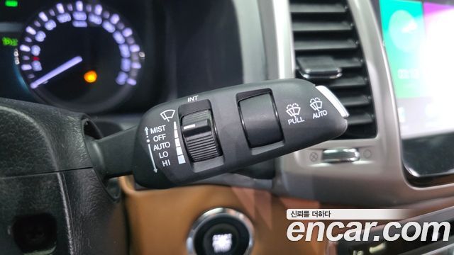 KG Mobility Rexton 2019 — photo 26