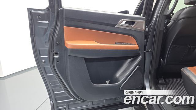 KG Mobility Rexton 2019 — photo 15