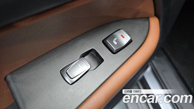 KG Mobility Rexton 2019 — photo 27