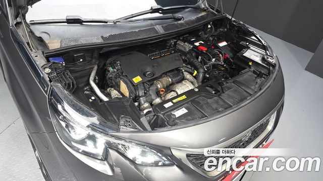 Peugeot 5008 2018 — photo 6