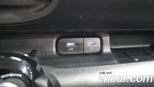 Hyundai Casper 2023 — photo 19