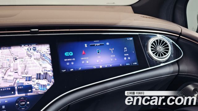 Mercedes-Benz EQS 2025 — photo 24