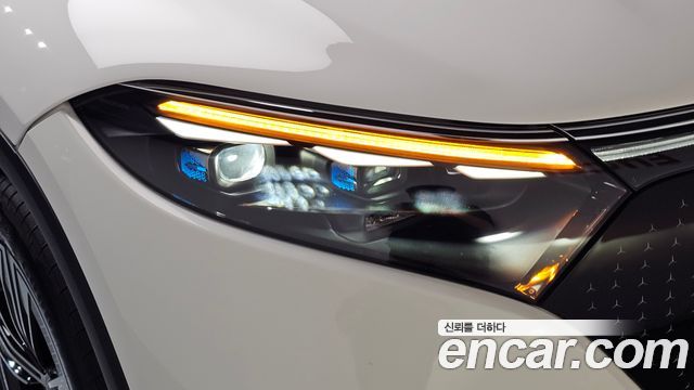 Mercedes-Benz EQS 2025 — photo 8
