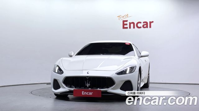 Maserati GranTurismo 2019 — photo 3