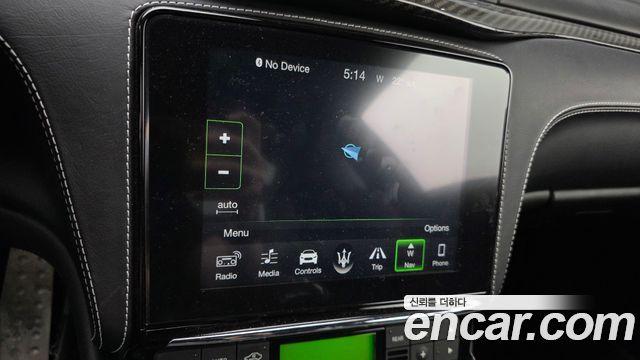 Maserati GranTurismo 2019 — photo 20