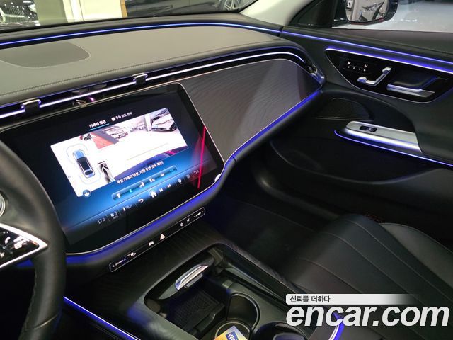 Mercedes-Benz E-Class 2024 — photo 15