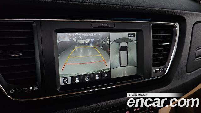 Kia Canival 2018 — photo 21