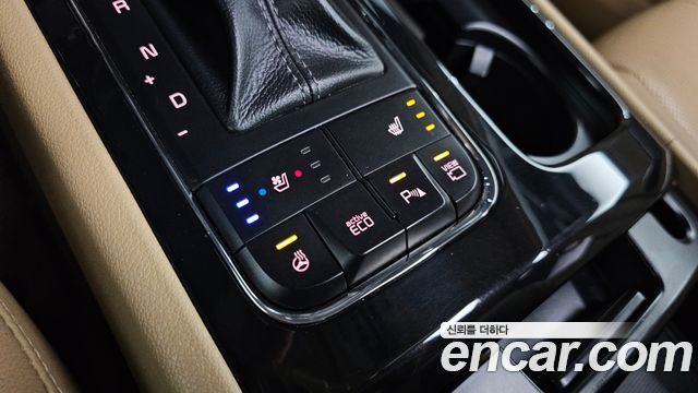 Kia Canival 2018 — photo 27