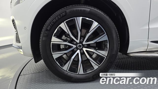 Volvo XC60 2024 — photo 5
