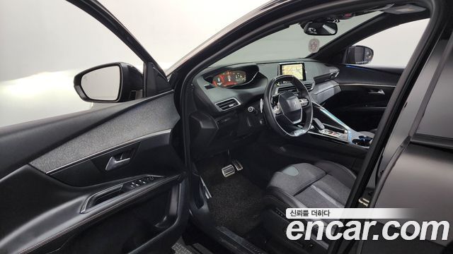 Peugeot 3008 2018 — photo 10
