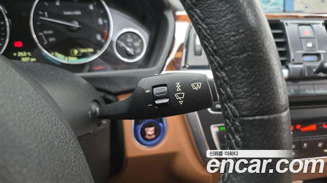 BMW 3-Series 2014 — photo 16
