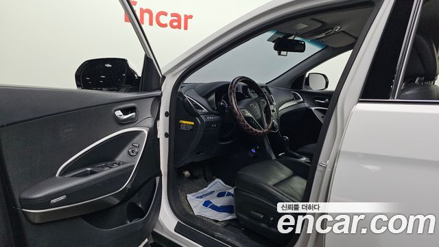Hyundai Santafe 2017 — photo 10