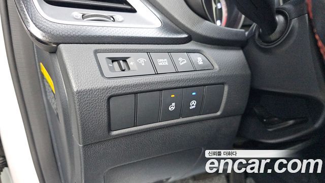 Hyundai Santafe 2017 — photo 14