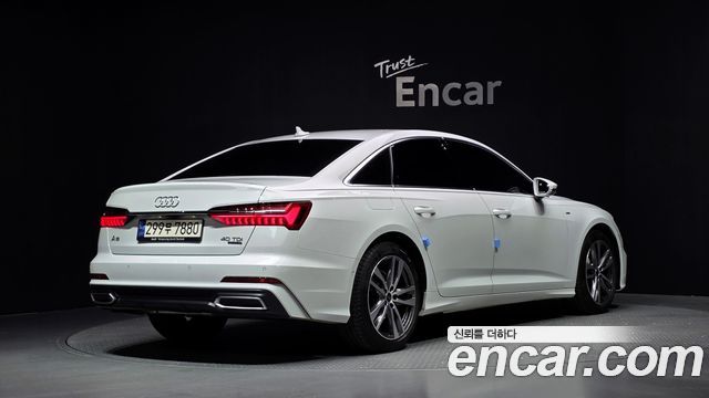 Audi A6 2023 — photo 2