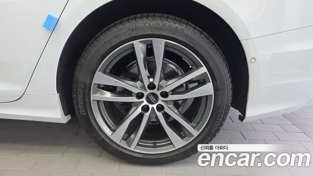 Audi A6 2023 — photo 7
