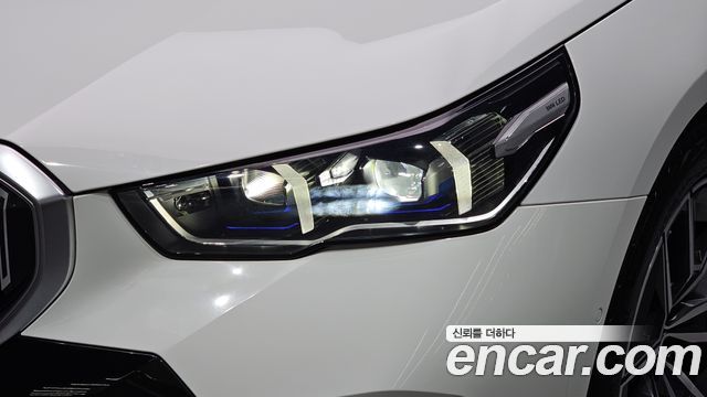 BMW 5-Series 2025 — photo 8