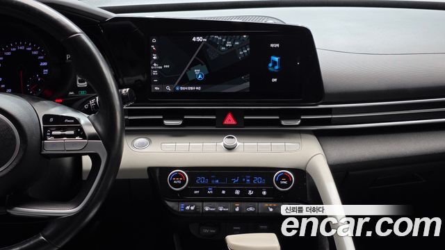 Hyundai AVANTE 2021 — photo 19